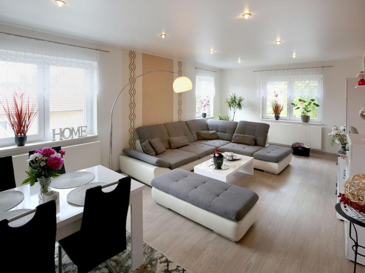 Ferienwohnungen Haus Angela Muehlhausen  Luaran gambar